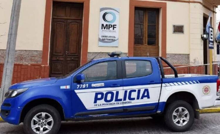 Una motocicleta recuperada y otras dos robadas en la ciudad