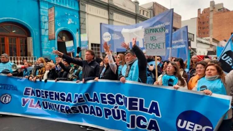 Sin clases, CTERA, UEPC y Universidades Nacionales reclaman con una marcha este miércoles 