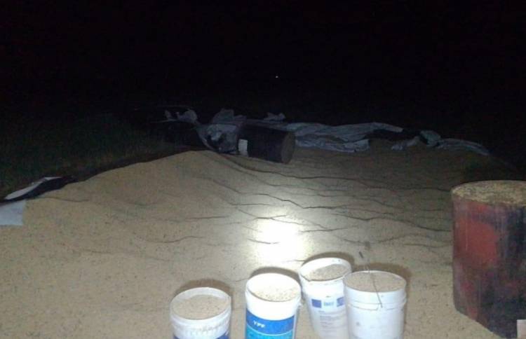 Personal policial evitó el robo de un camión cargado con soja en Bauer y Sigel