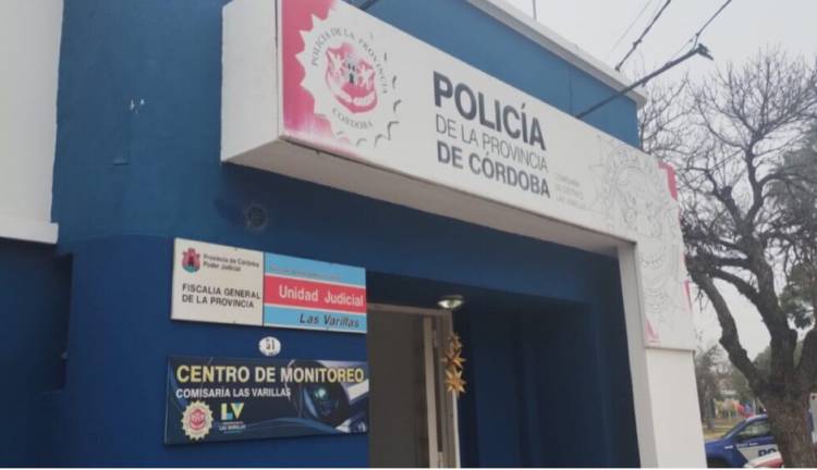 Robaron en dos viviendas de Las Varillas