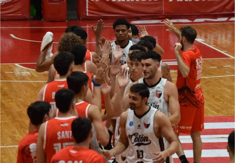 Sani volvió a sonreír 
