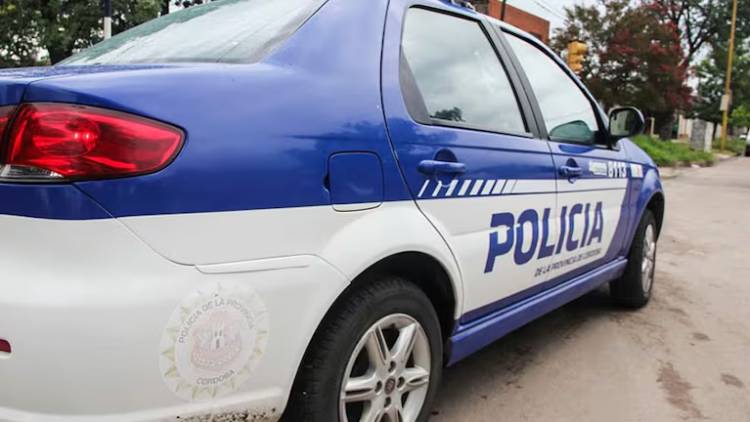 Dos jubilados maniatados en su domicilio en un violento robo en la ciudad
