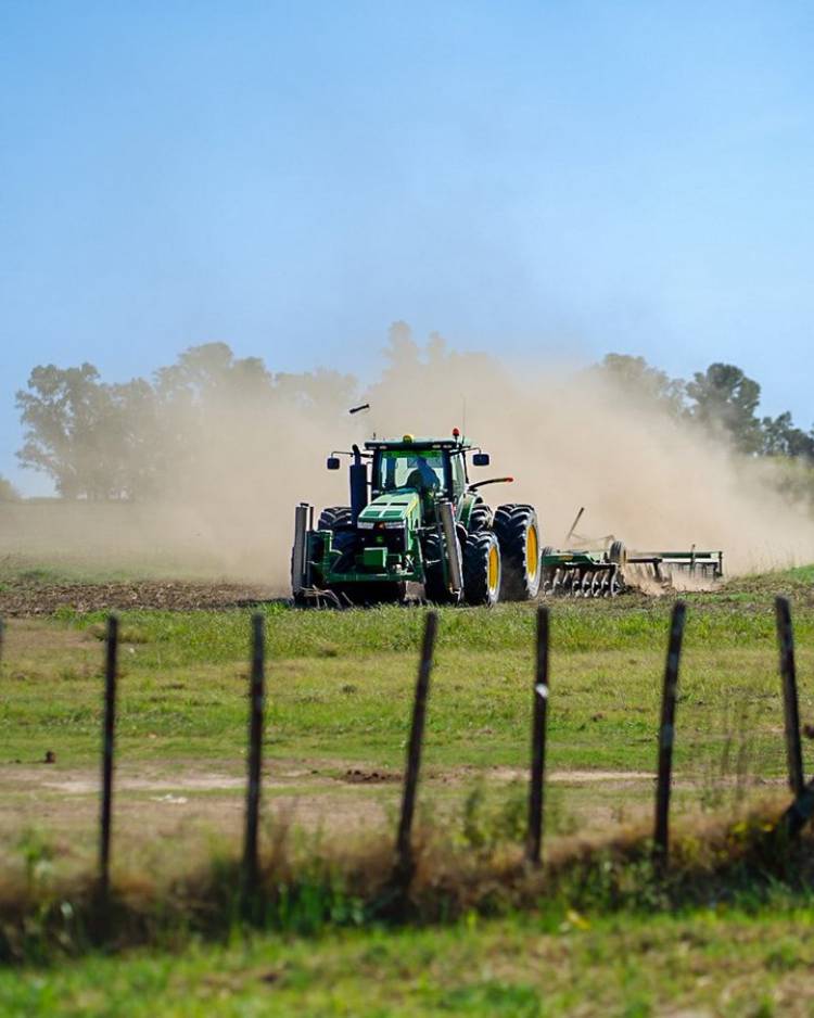 Llaryora respaldó el reclamo del campo cordobés