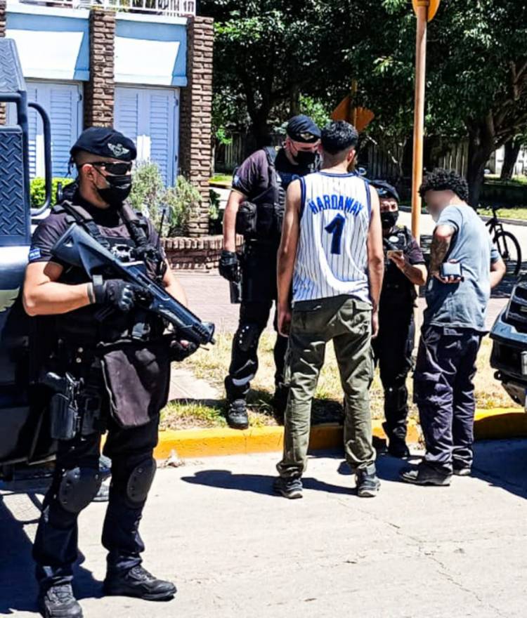 Patrullaje preventivo y secuestro de cocaína en San Francisco