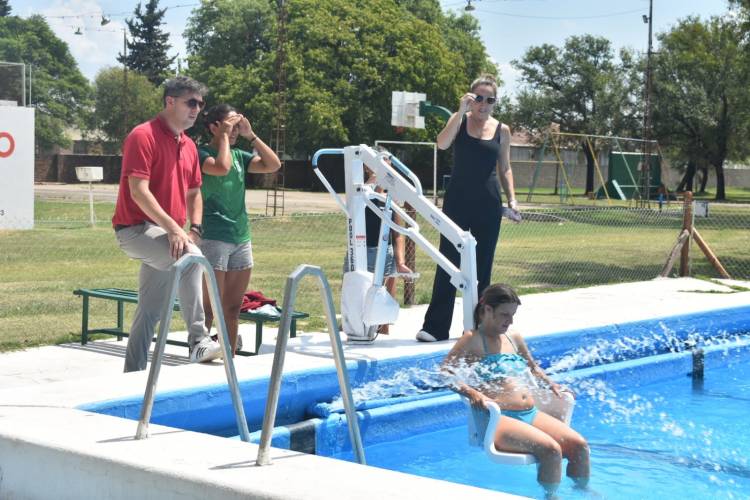 Sportivo cuenta con su pileta 100% inclusiva 