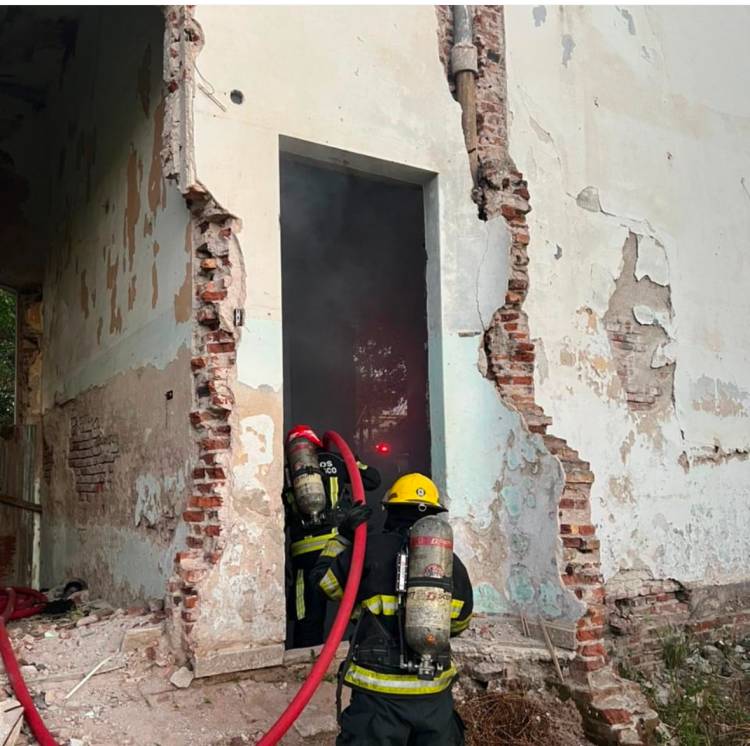Domingo con varias intervenciones de bomberos voluntarios 