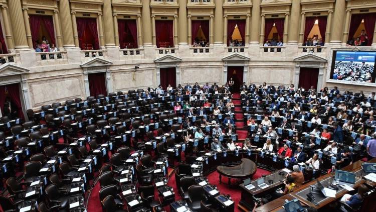 El oficialismo afina la estrategia para el quórum y busca aprobar en Diputados la suspensión de las PASO