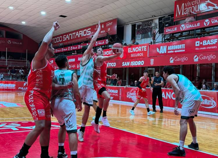 Volvió al triunfo en casa
