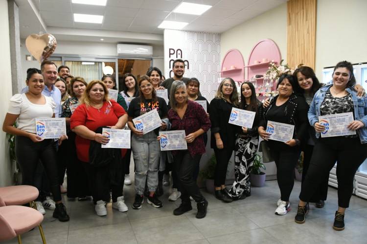 14 mujeres emprendedoras de la ciudad se capacitaron con el programa ’Aprender a emprender’