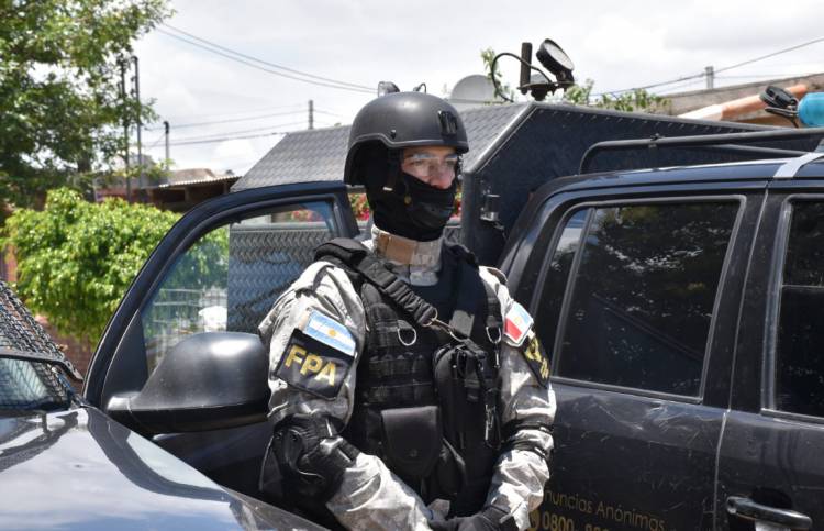 Padre e hijo detenidos por venta de cocaína en Morteros