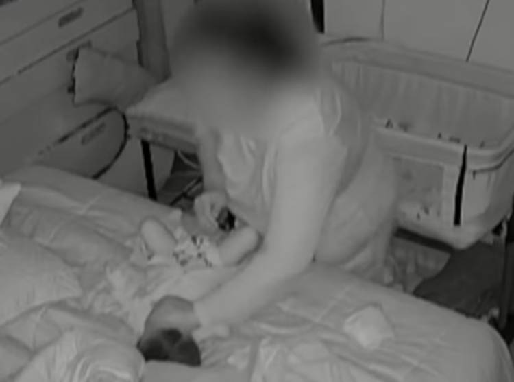 Córdoba: denuncian a una niñera por maltrato a un bebé de 7 meses