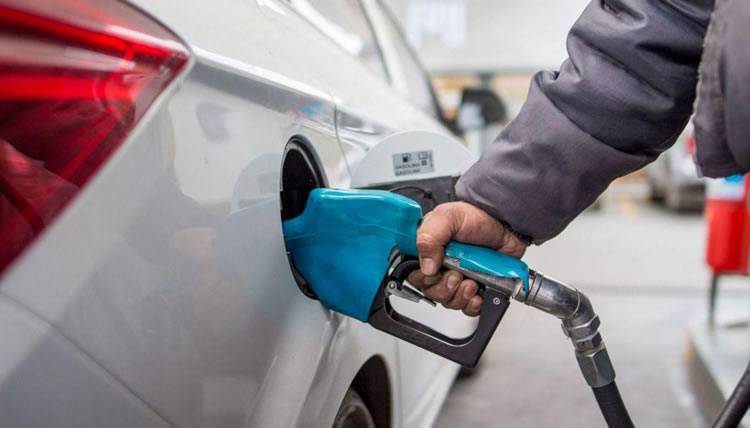 Nuevo golpe al bolsillo: anticipan una suba en naftas y gasoil por aumento impositivo