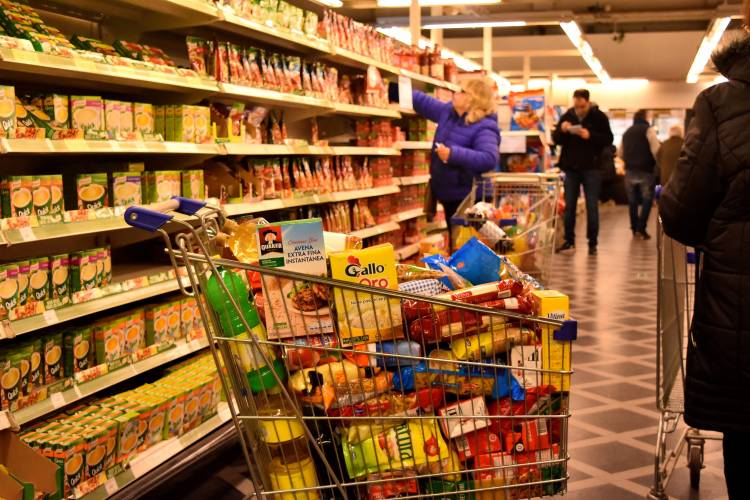 Según Almaceneros de Córdoba la inflación subió 1,8% en junio