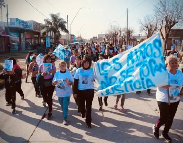 Frontera: vecinos marcharon para pedir justicia por Zamir