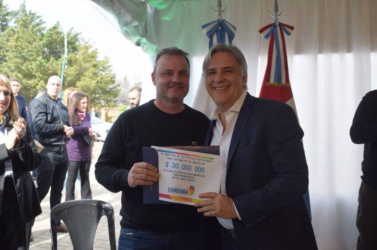San Isidro recibió aporte del gobernador Martín Llaryora