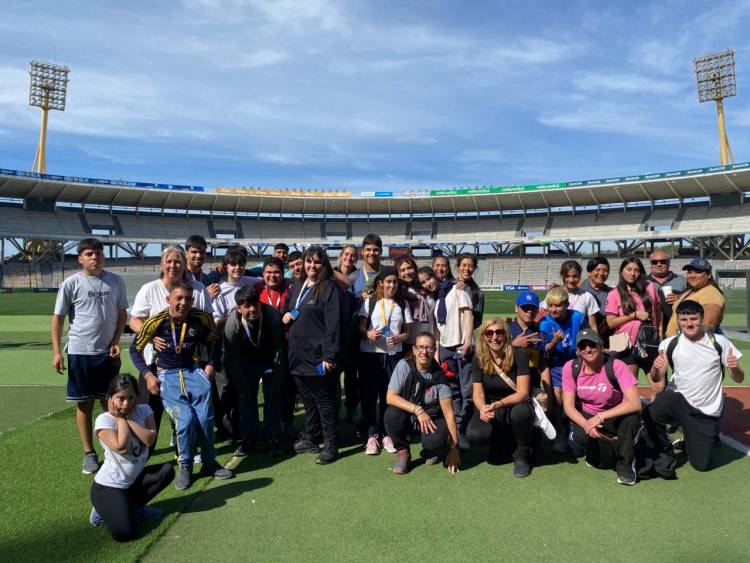 Estudiantes de San Francisco participaron del Córdoba Juega Adaptado 2025