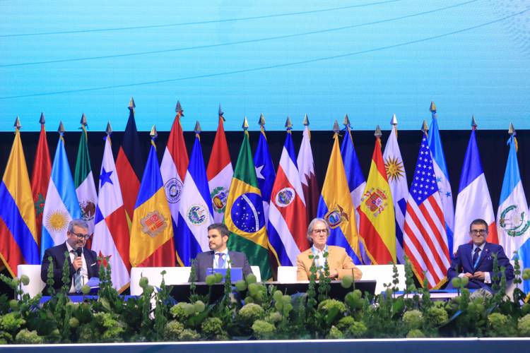 Defensor del Pueblo Adjunto presente en la Primera Cumbre Global sobre Derechos Humanos en El Salvador