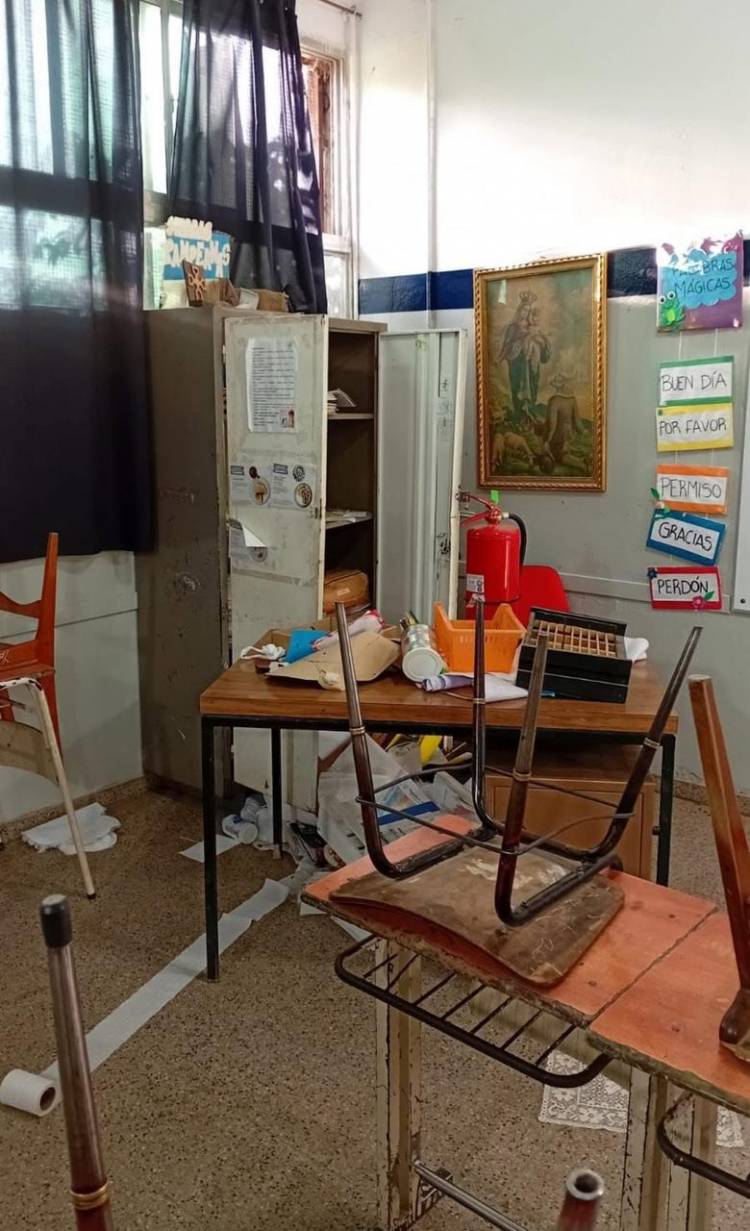 Indignante: robaron nuevamente en el colegio FASTA Jesús de la Misericordia
