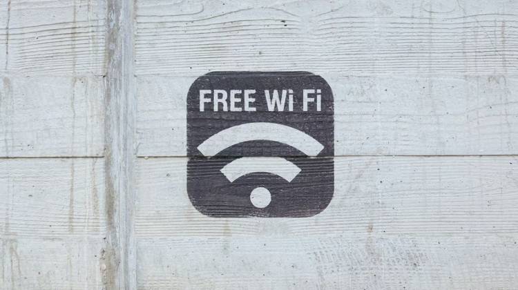 Google advierte  que el Wi-Fi público se convirtió en un acceso directo para estafas