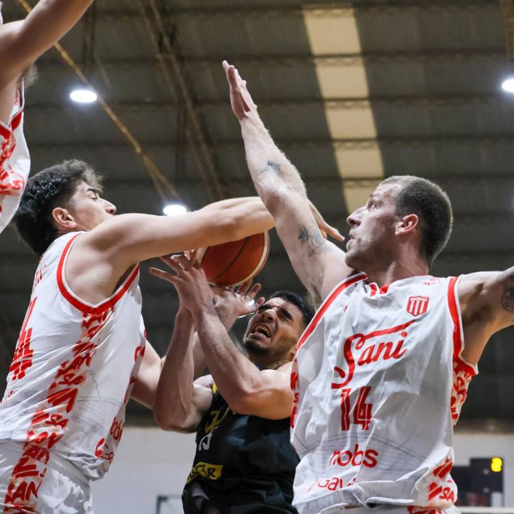 San Isidro cayó en Córdoba ante Hindú y sumó su primera derrota del año