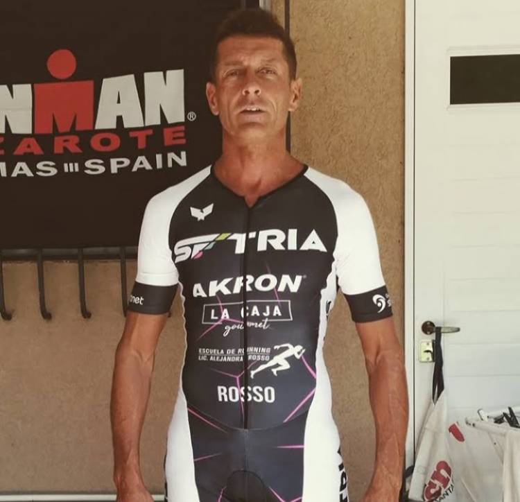 Preocupación por el estado de Gustavo Rosso tras un accidente mientras entrenaba en la Autovía 19