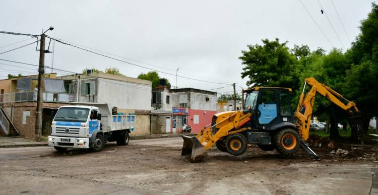 Bº Roque Sáenz Peña: vallado, luces led y ensanche de calle Larrea dentro del plan de mejora y refuncionalización del sector