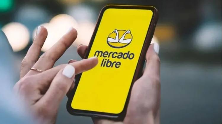 Alertan por una nueva estafa virtual: Te contactan por Mercado Libre y vacían tu cuenta