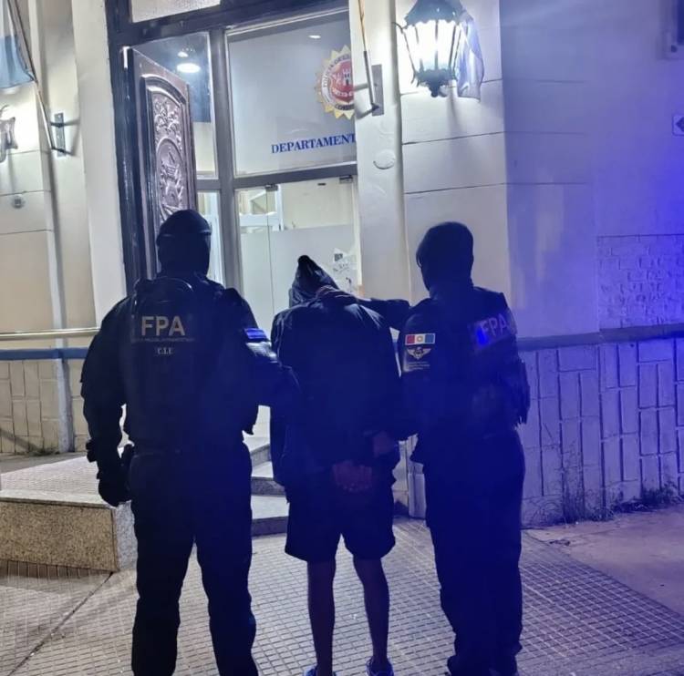 San Francisco: detuvieron a un hombre y secuestraron varias dosis de cocaína y marihuana