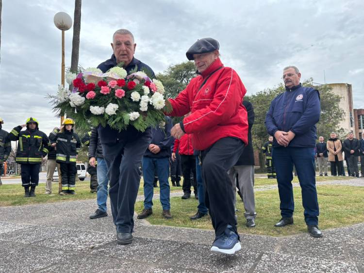 Bomberos Voluntarios inició los actos por el Día del Bombero Voluntario