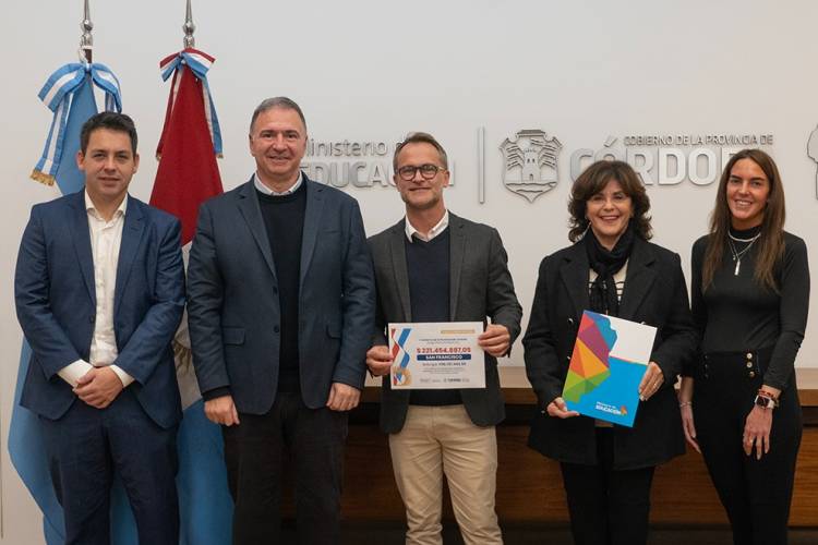 Con aportes provinciales ampliarán el IPET N° 50 de San Francisco