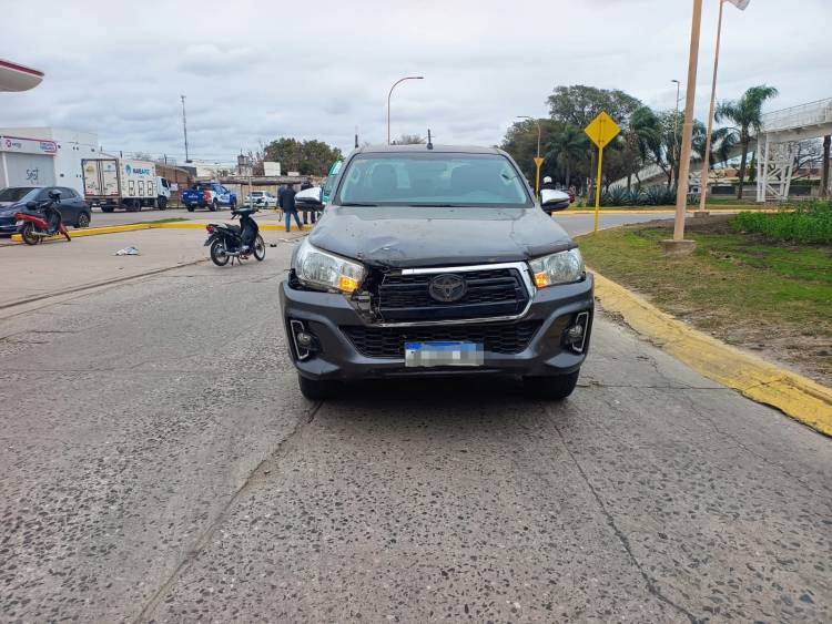 Motociclista sufrió graves lesiones tras un accidente en barrio Consolata